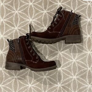 Women's Earth Orgins Brown Ankle Boots